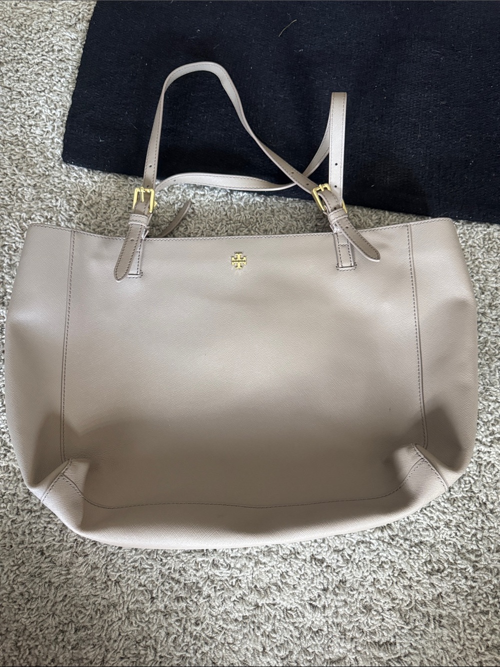 Tory Burch Pebbled Leather Tote in Taupe with Gold Logo